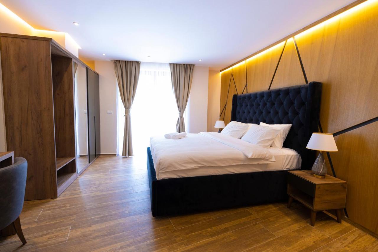 Hotel Castello พริเซรน ภายนอก รูปภาพ